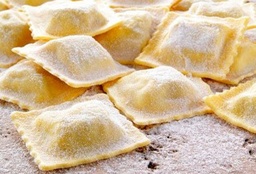 Raviolis formatge blau i ceba caramelitzada